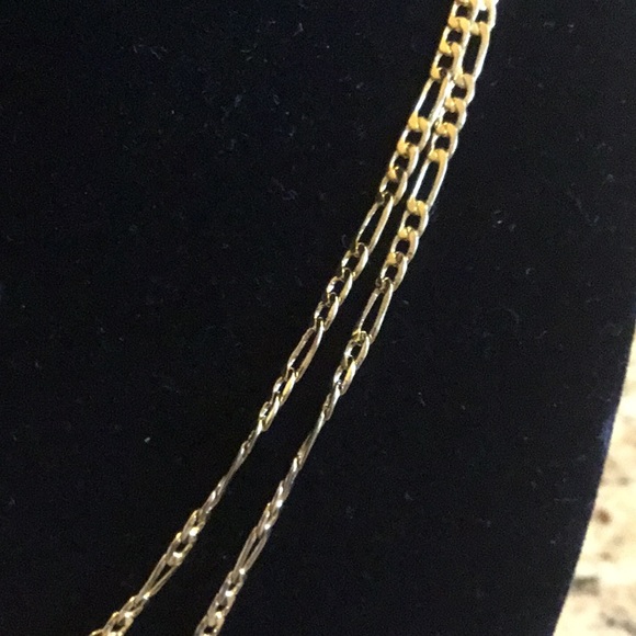 NWNT Cross Necklace - Picture 3 of 11